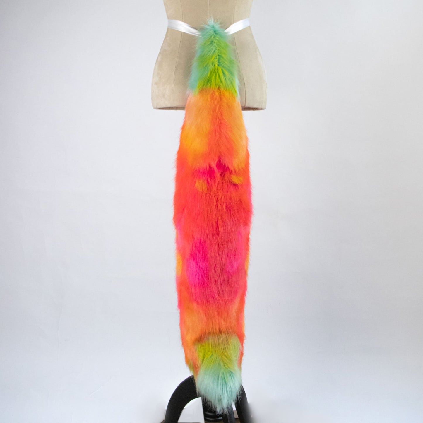 Queen Bee Tail (Hell Boss)