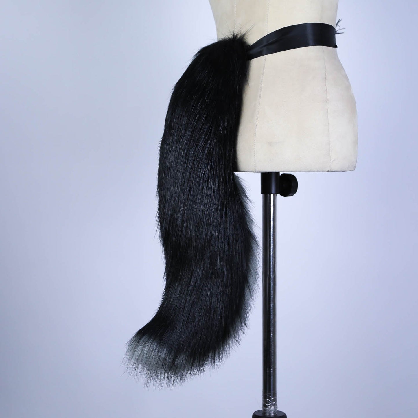 Wriothesley Ears and Tail Set (Genshin Impact)