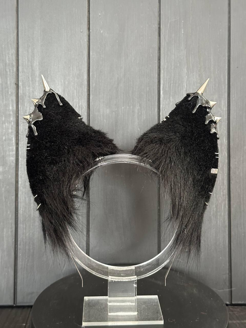 Spiked fox Ears