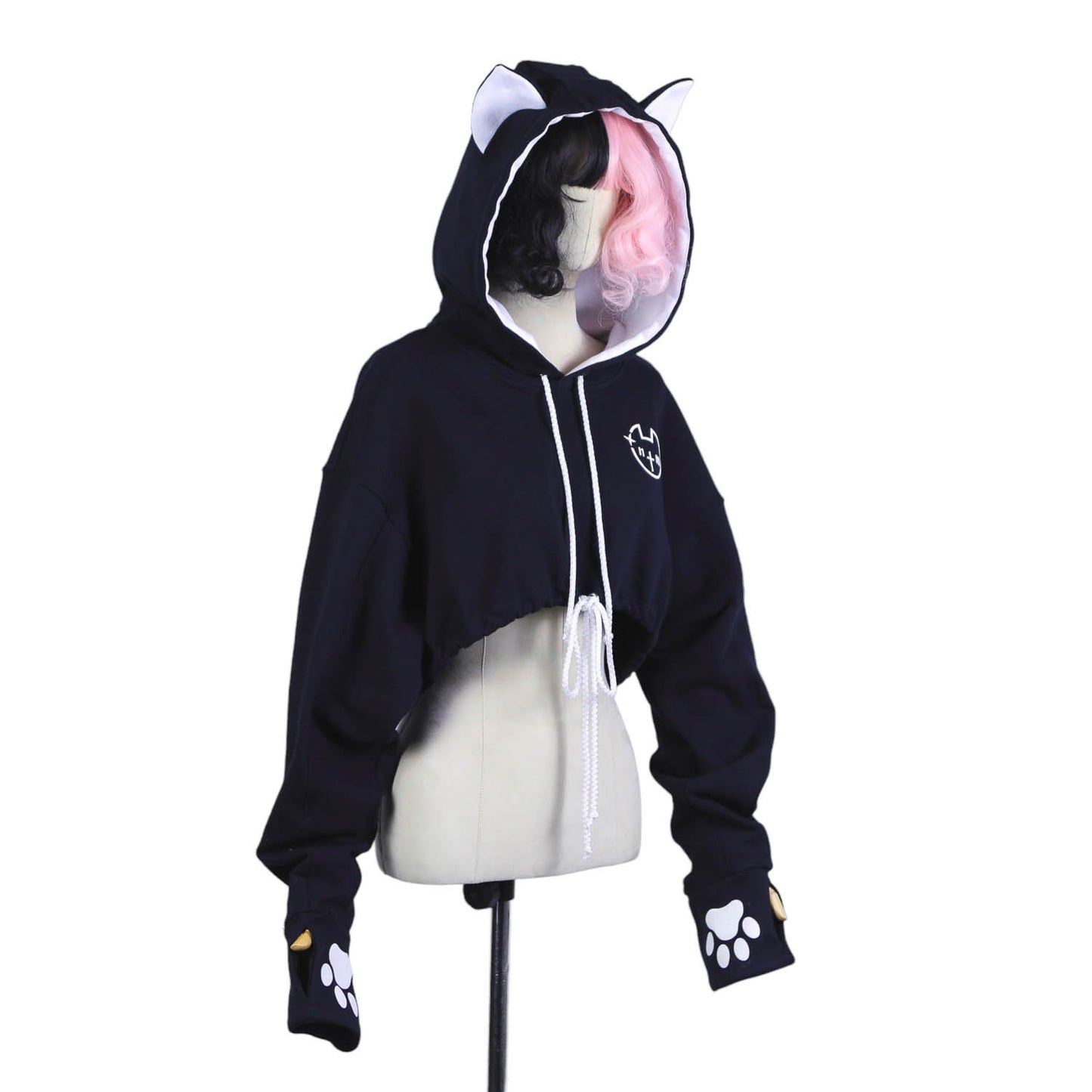 NEKO crop hoodie