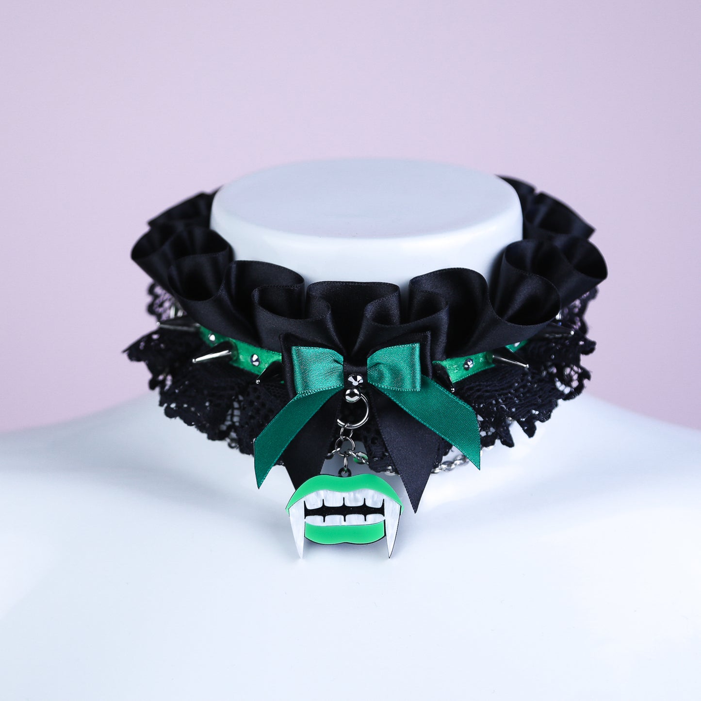 Green Vampire Choker