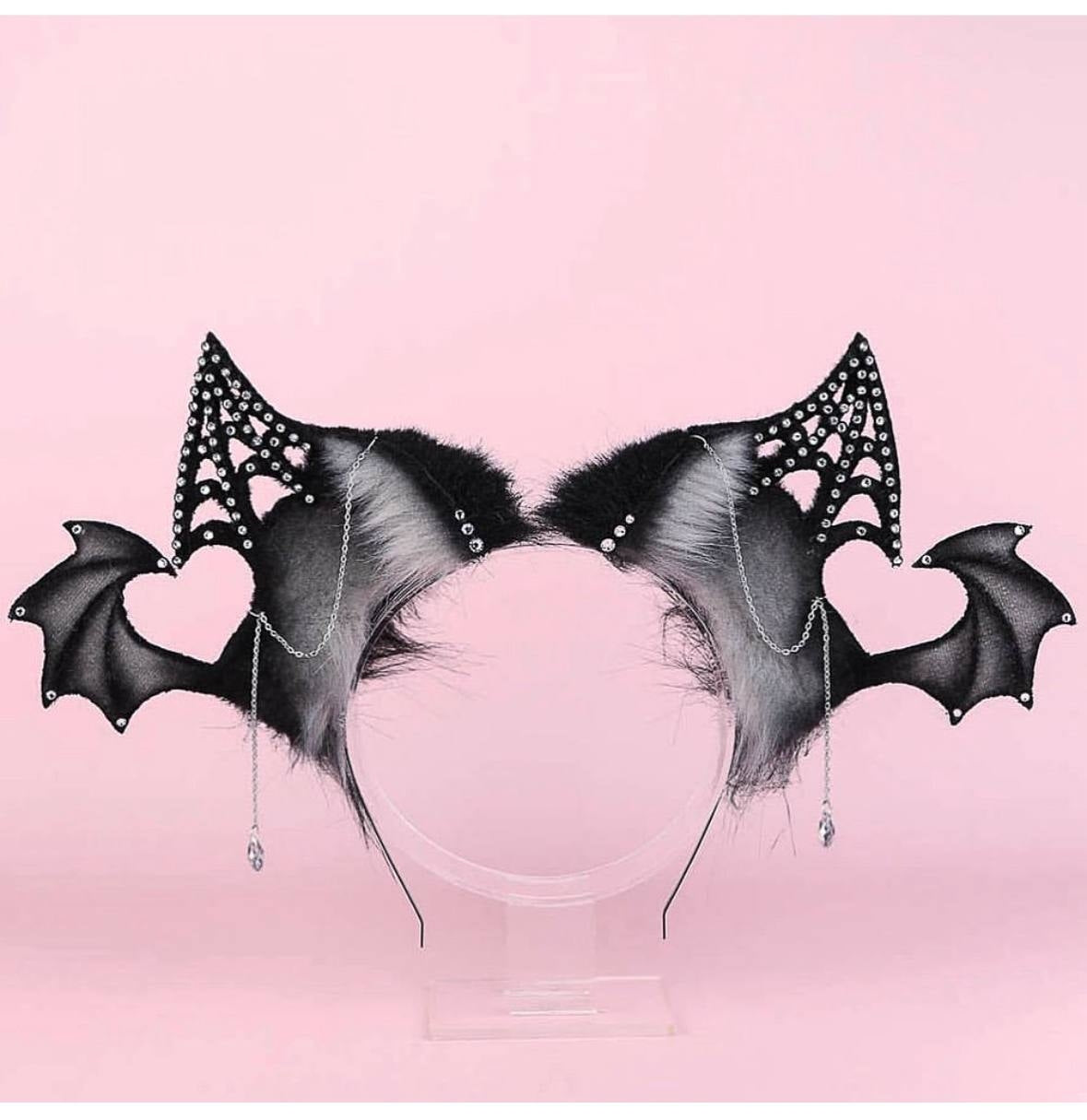Queen bat