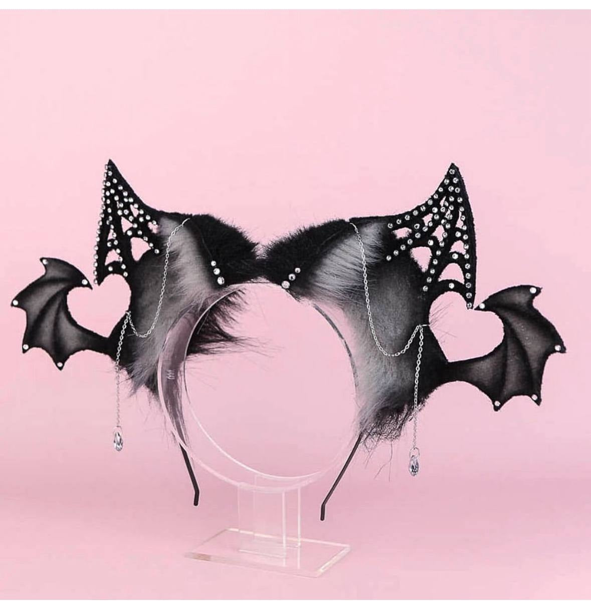 Queen bat
