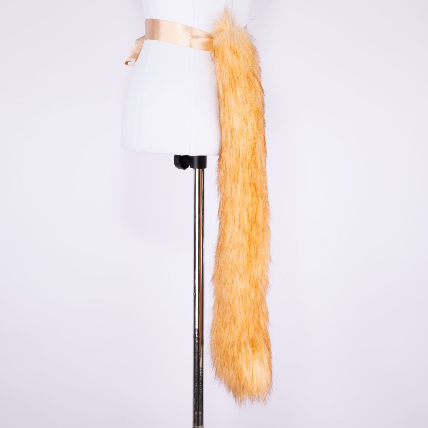 Blond Cat Tail