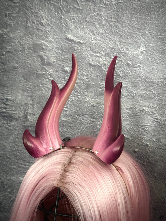 Mauve Dragon Horns RFS
