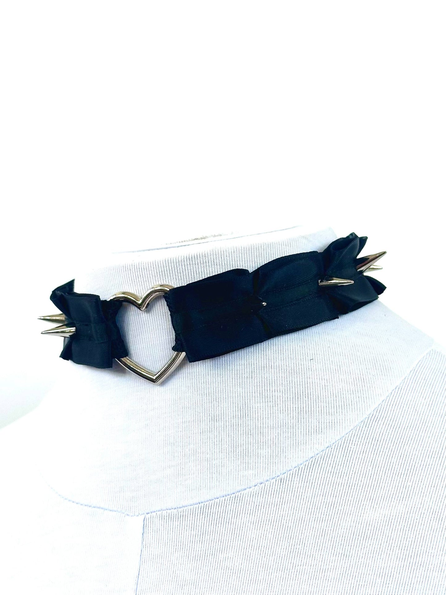 Love Thorn Choker Black