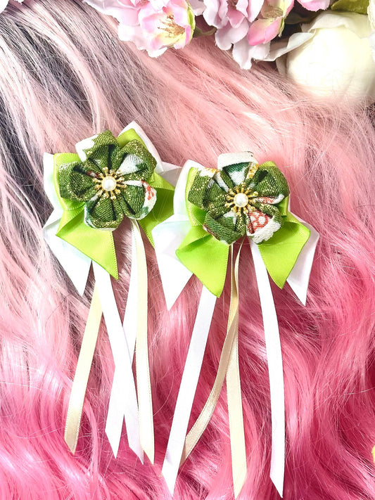 Green Kanzashi Bows