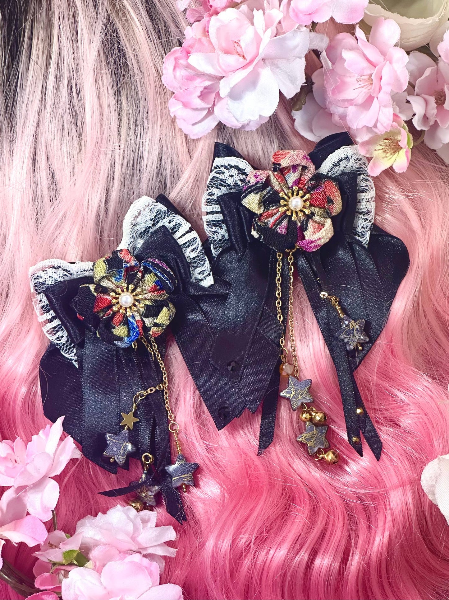 Black Kanzashi Bows