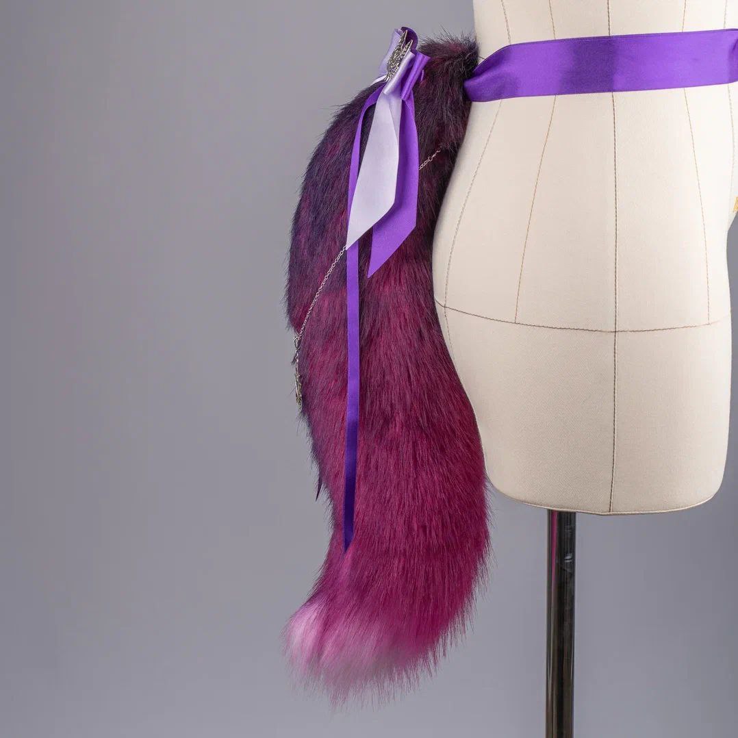 Fuchsia Kitsune Tail